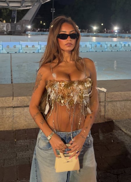Gabriela Moura Biography